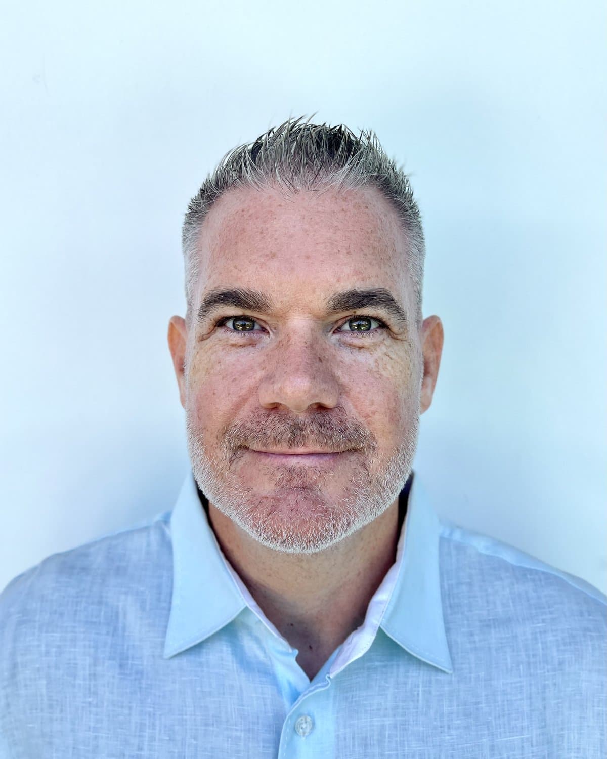 Portrait of Dominic Frei, founder of Freistyle AI, an AI tools and education platform for non-technical growing businesses